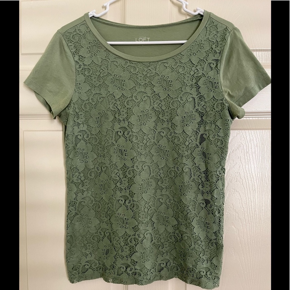 LOFT short sleeve lace front top